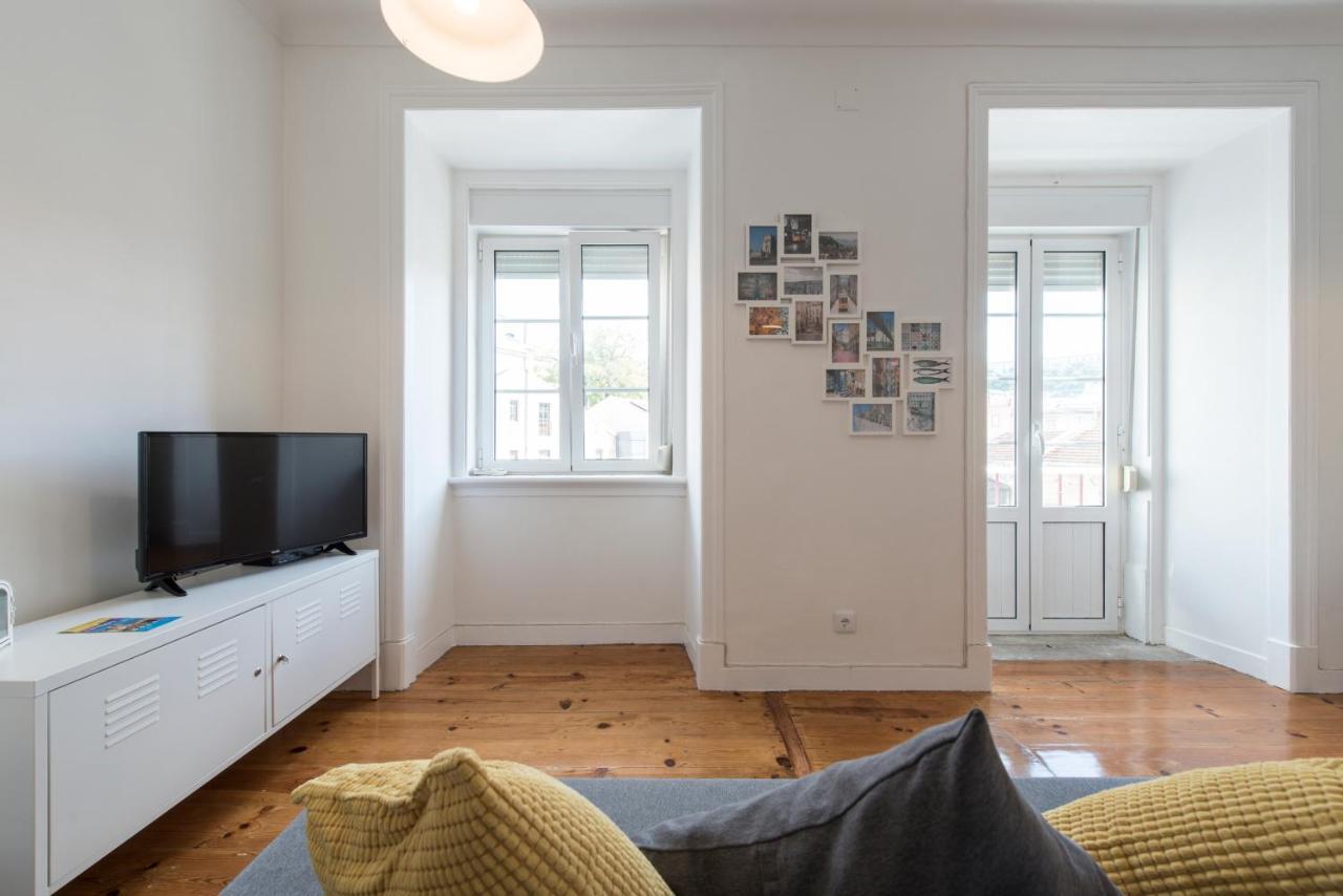 Cozy Apartment With Castel View Lisboa Εξωτερικό φωτογραφία